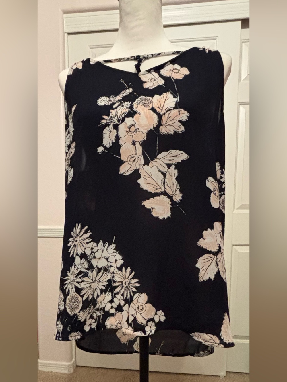 Maurices Black Sleeveless Floral Tank Camisole with Blush Flowers